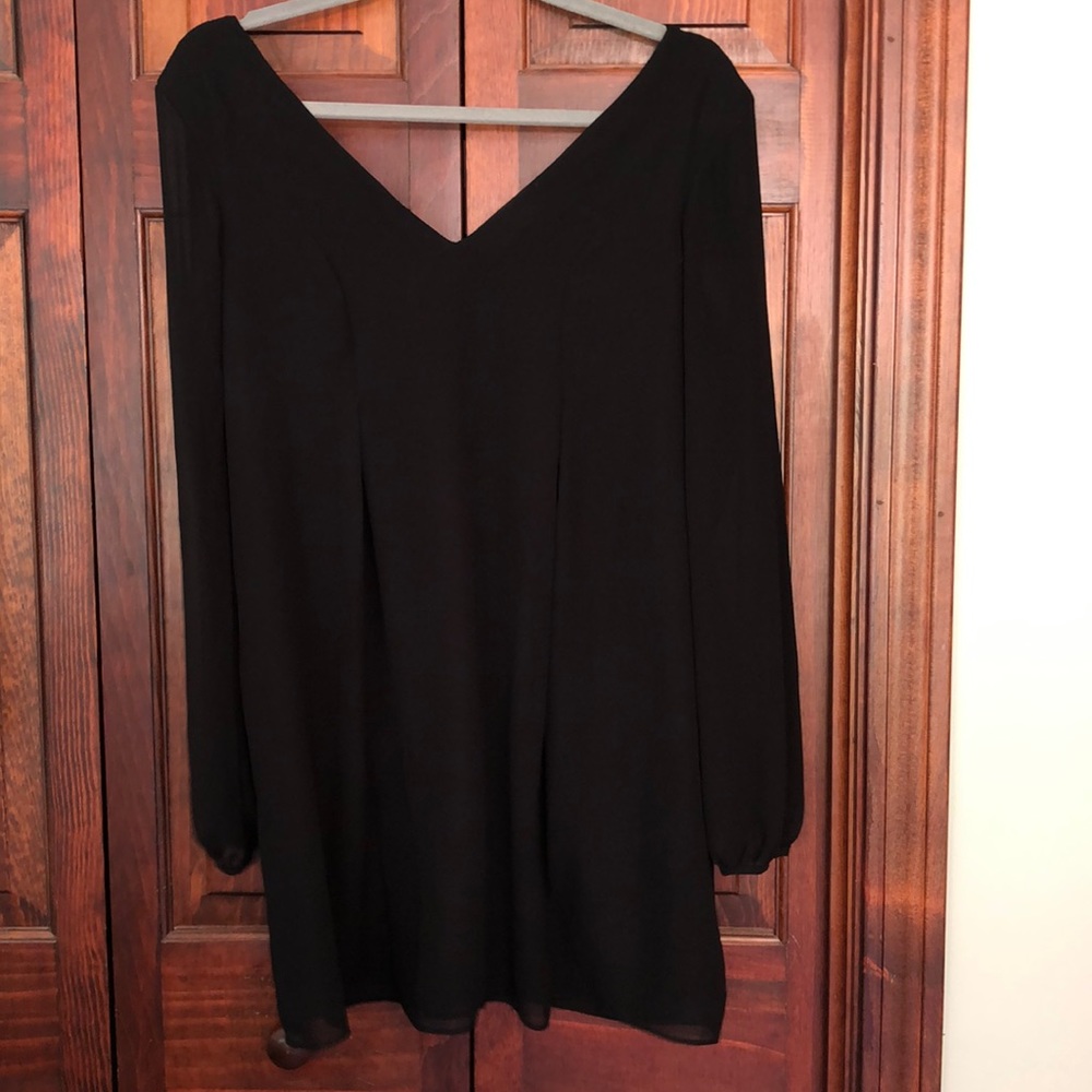 BCBG women’s long sleeve black dress